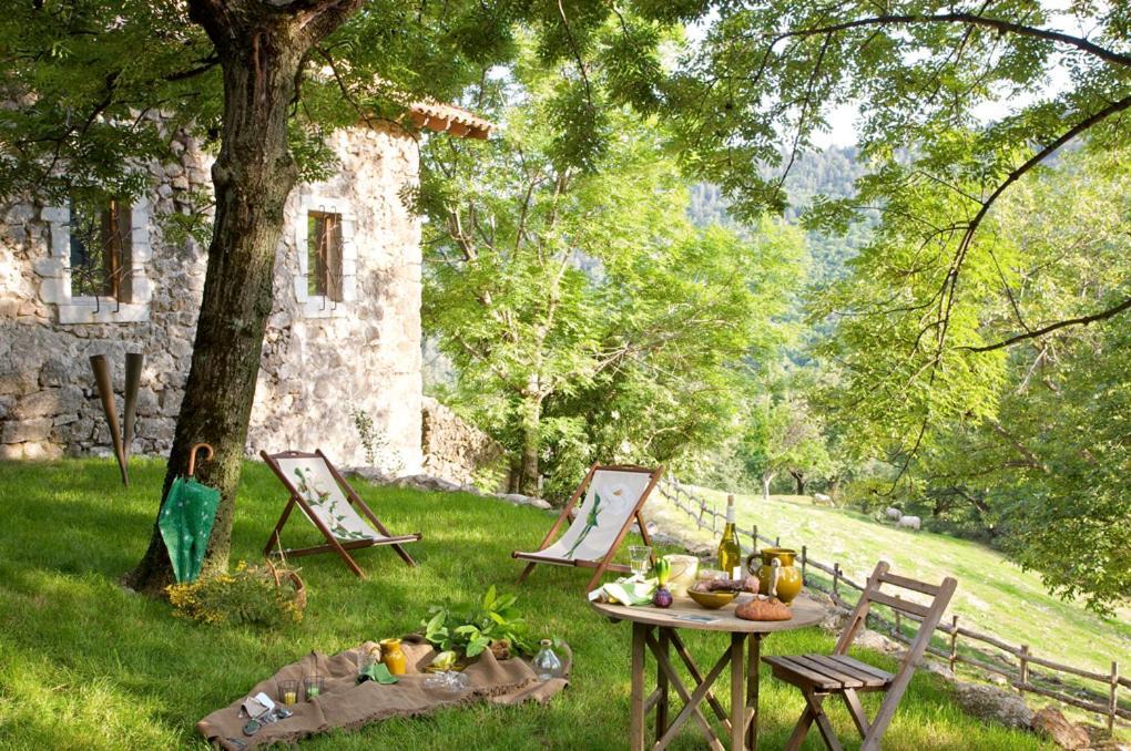Mas Nouveau Genolhac Bagian luar foto