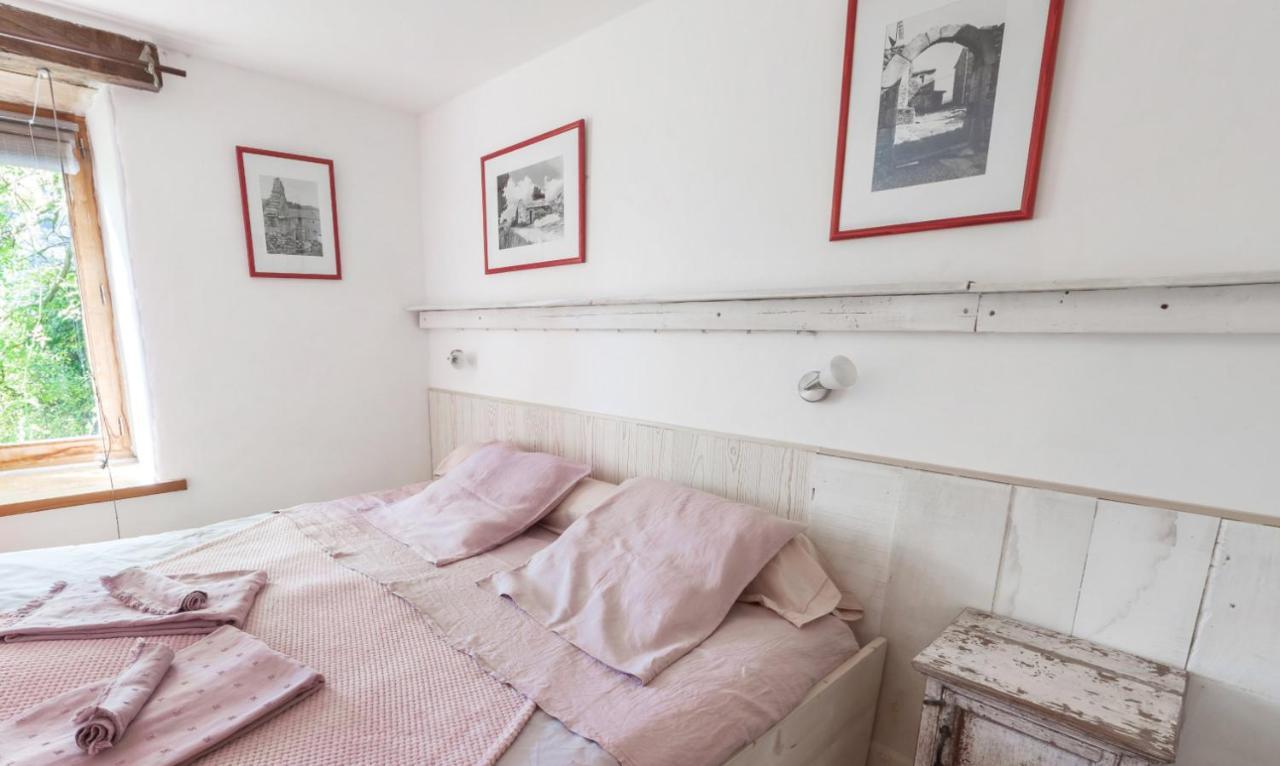 Mas Nouveau Genolhac Bagian luar foto
